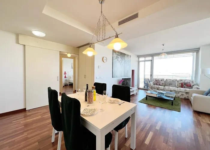 Apartment Forum Playa And Pool Barcelona